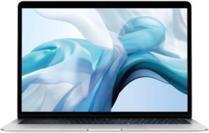 2019 Apple MacBook Air avec 1.6GHz Intel Core i5 (13-pouces, 8 Go RAM, 256 Go SSD) (QWERTY Anglais) Argent (Reconditionné)
